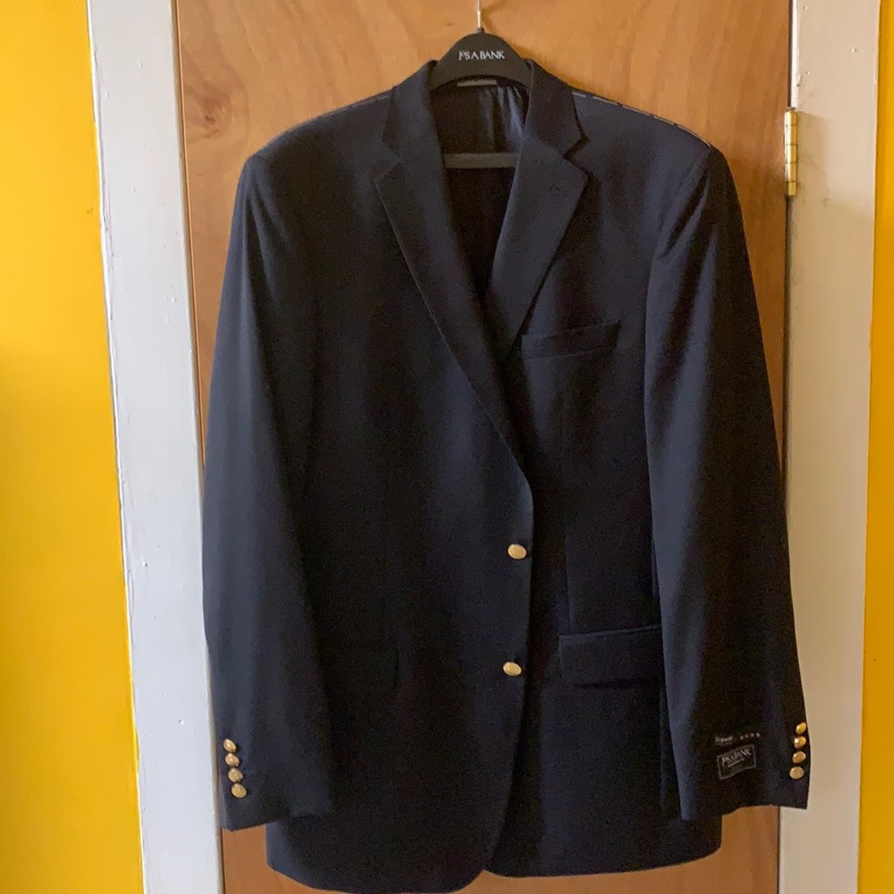 Jos A Bank Superfine Black Blazer from the Signature Collection